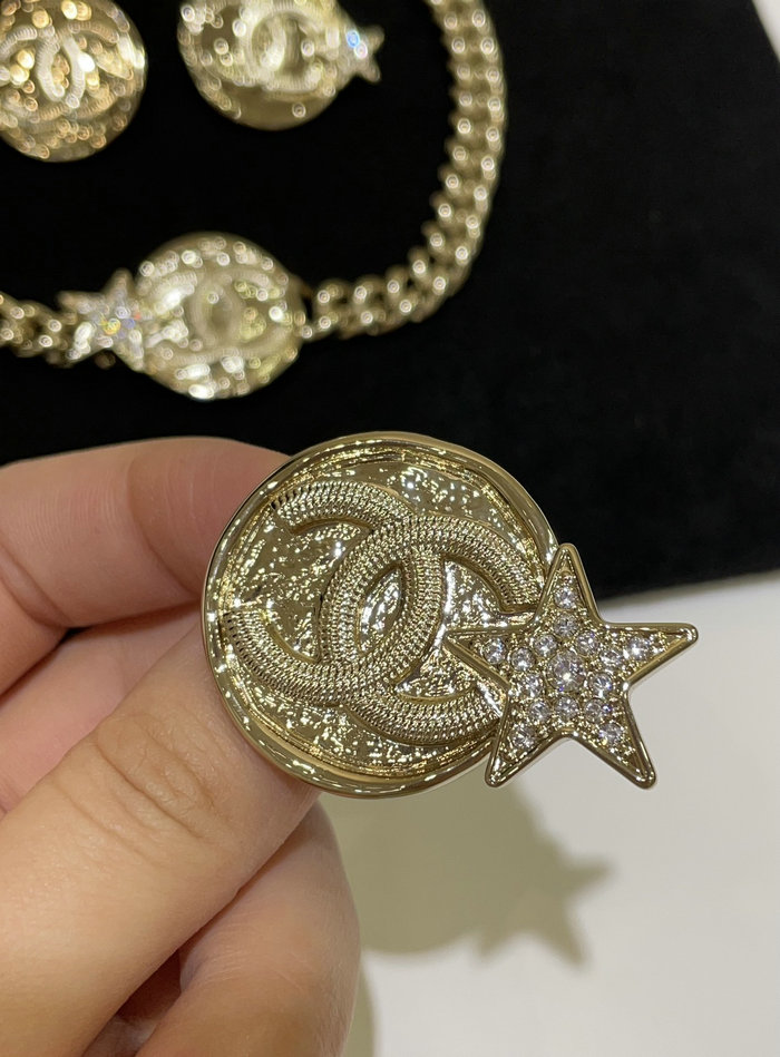 Chanel Brooch YFCB1106