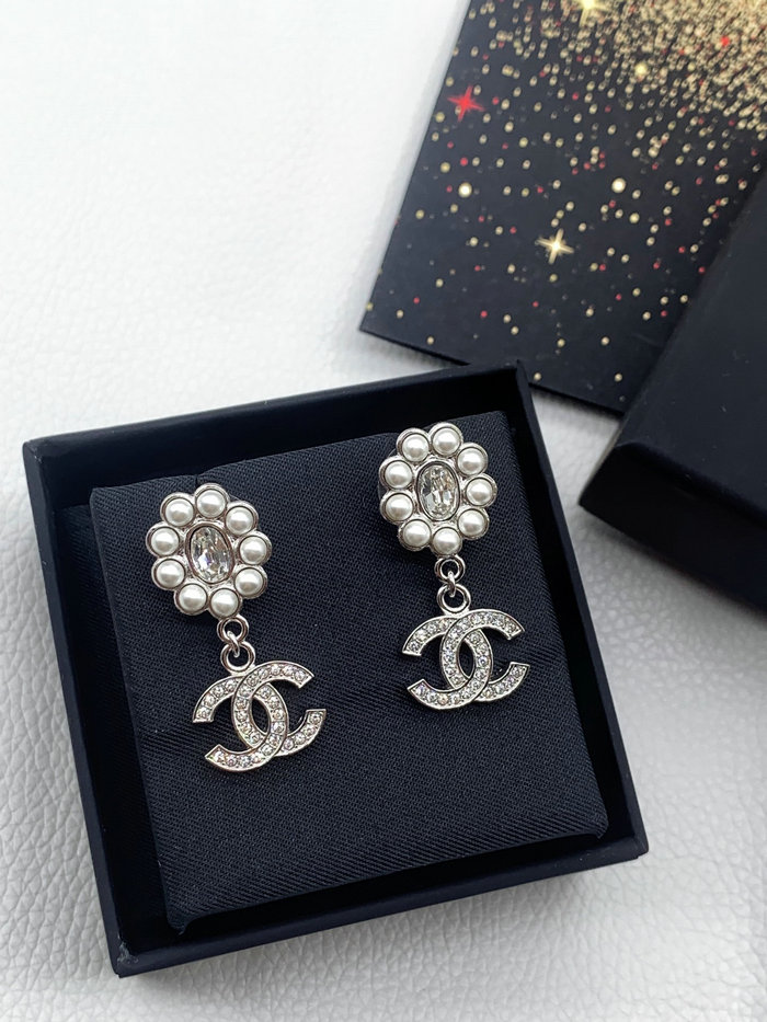 Chanel Earrings YFCE1109