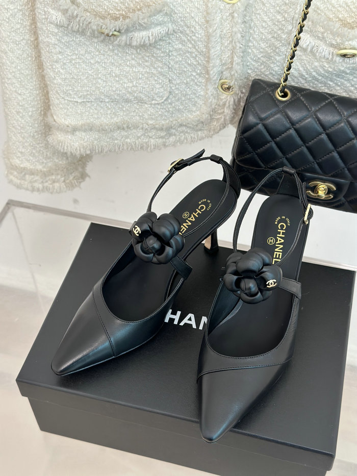 Chanel Pumps SAC103111