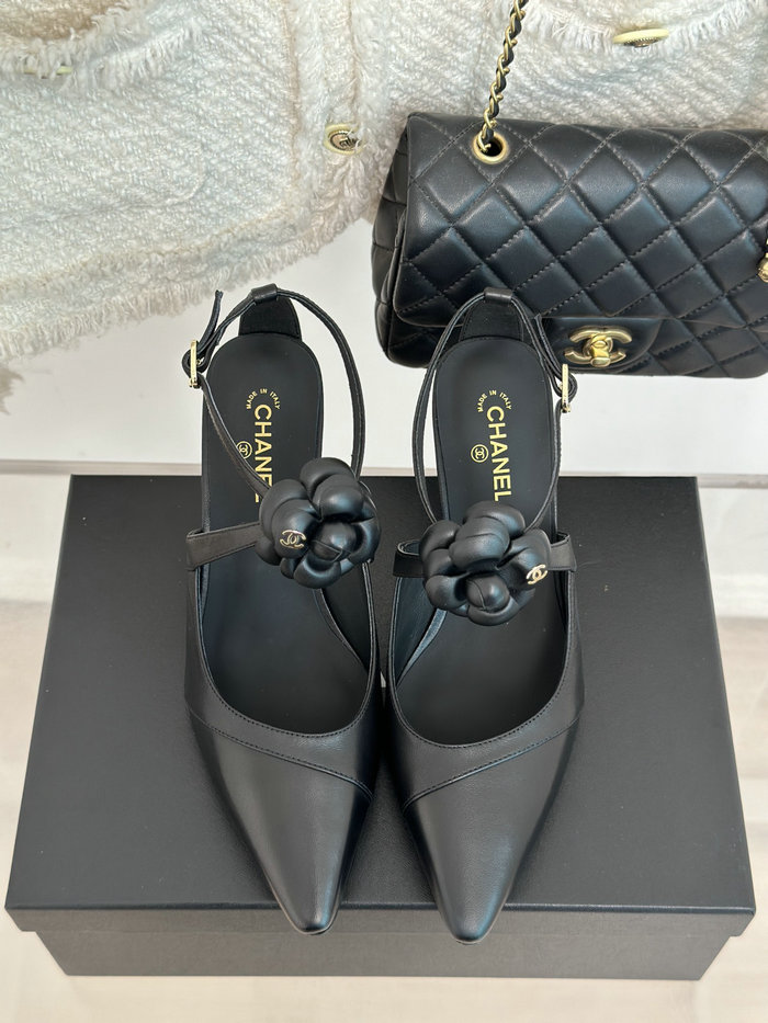 Chanel Pumps SAC103111