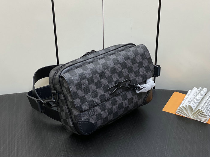 LV Damier Graphite Canvas Steamer Messenger M46795