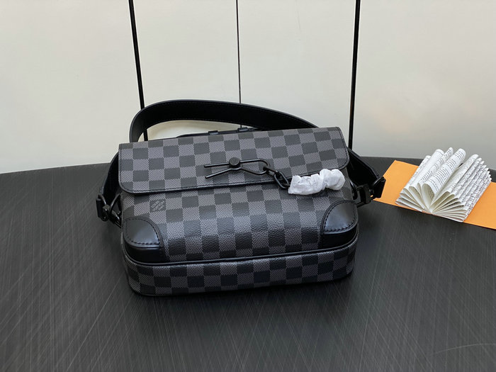 LV Damier Graphite Canvas Steamer Messenger M46795