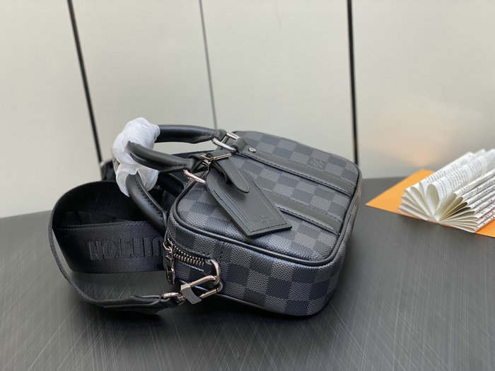 LV Damier Graphite Nano Porte Documents Voyage M82770