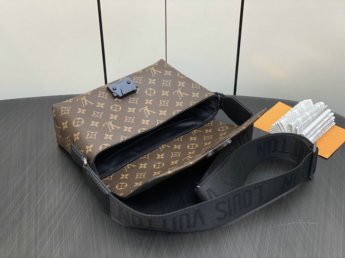 LV Monogram Canvas S-Cape Messenger M46794