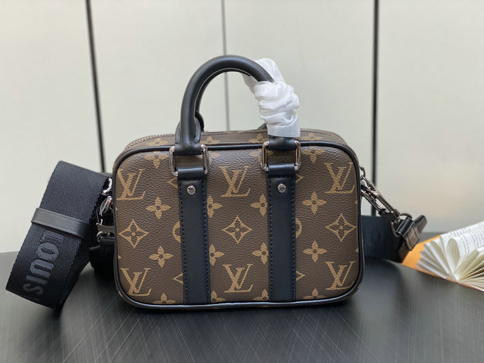 LV Monogram Nano Porte Documents Voyage M82770