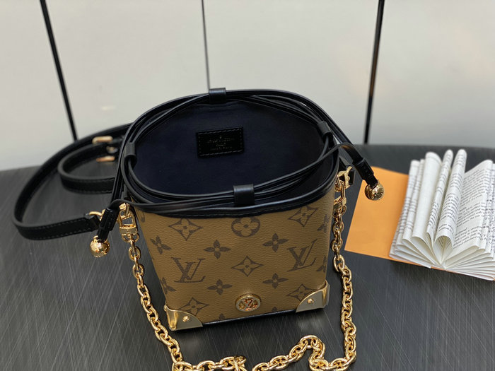 LV Online Only NOE PURSE M82885