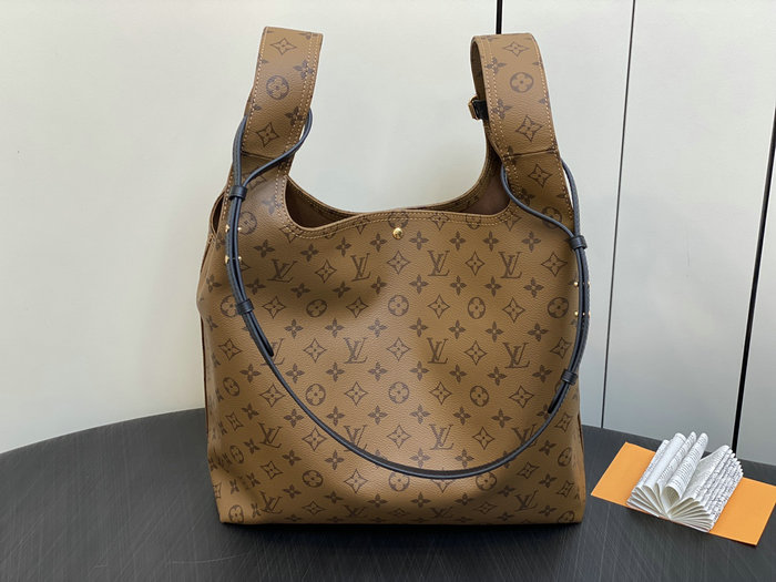 Louis Vuitton ATLANTIS GM M46821