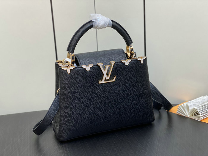 Louis Vuitton Capucines BB Black M23263