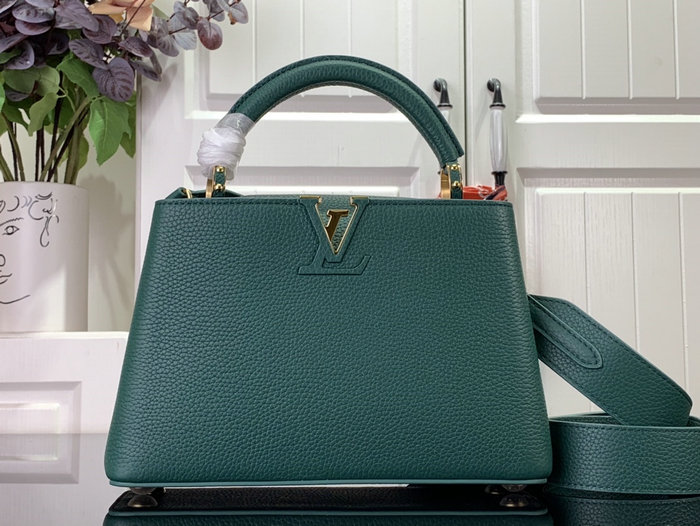 Louis Vuitton Capucines BB Green M94519