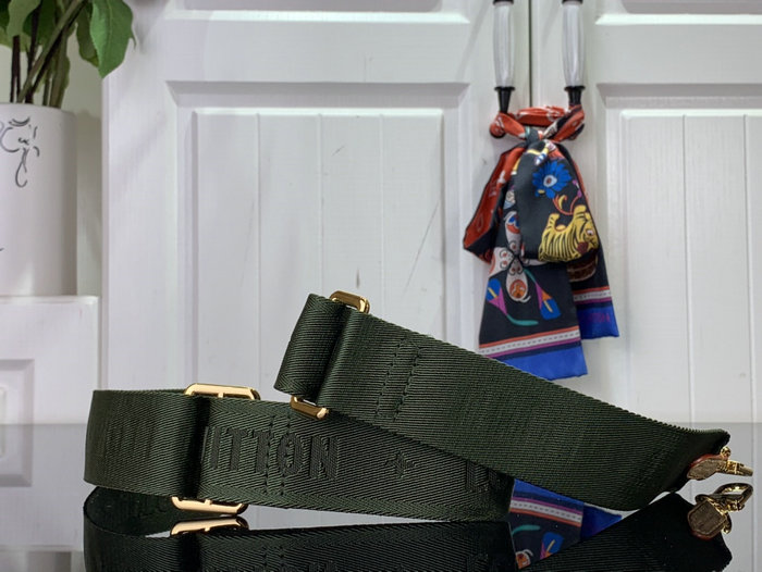 Louis Vuitton Sporty Strap Green J02496