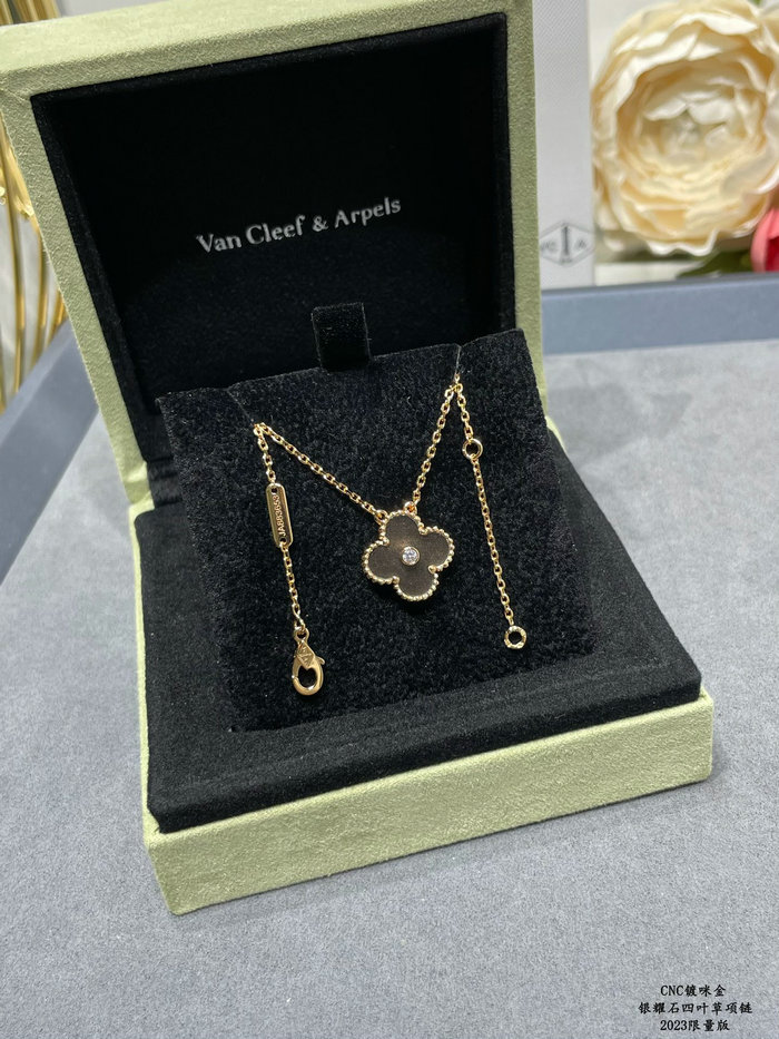 Van Cleef & Arpels Necklace YFVN1103