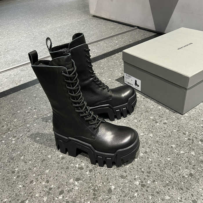 Balenciaga Boots SJB111401