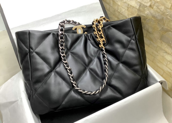 Chanel 19 Shopping Bag Black AS3660