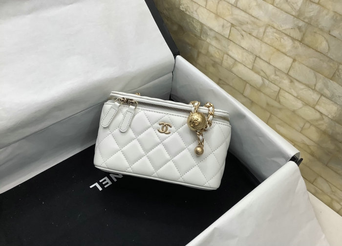 Chanel Clutch with Chain White AP2303