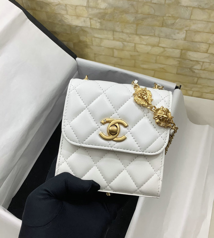 Chanel Clutch with Chain White AP3425