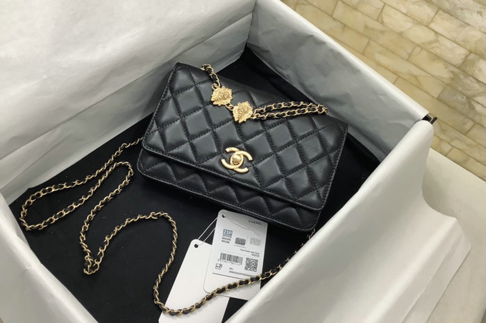 Chanel Lambskin Chain Wallet Black AP3424