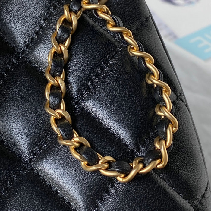 Chanel Lambskin Messenger Bag Black AS4610