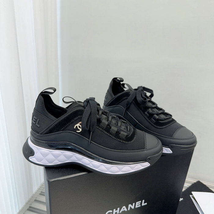 Chanel Sneakers SAC111402