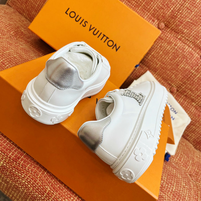 Louis Vuitton Sneakers SLL111402