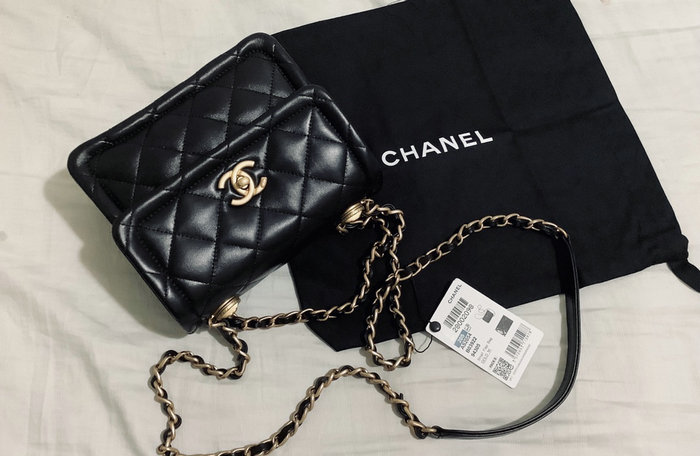 Mini Chanel Lambskin Flap Bag Black AS2054