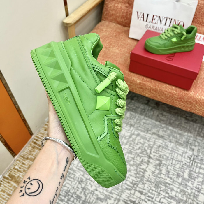 Valentino One Stud XL Trainer SLV111406