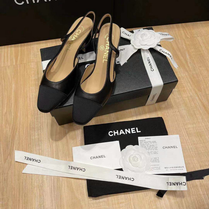 Chanel Pumps SDH121914