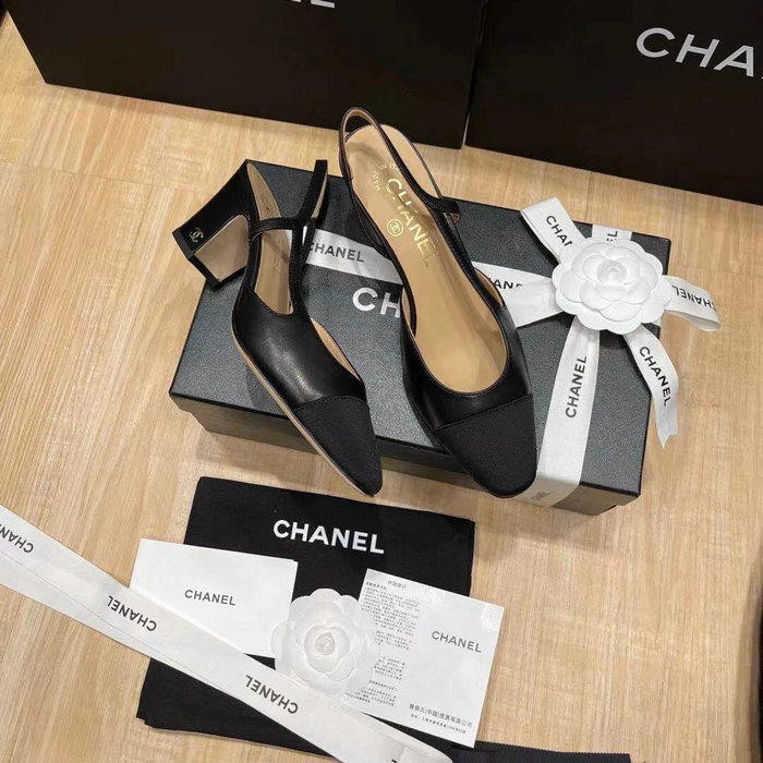 Chanel Pumps SDH121914