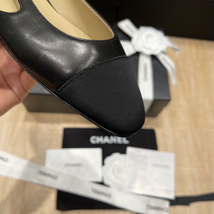 Chanel Pumps SDH121920