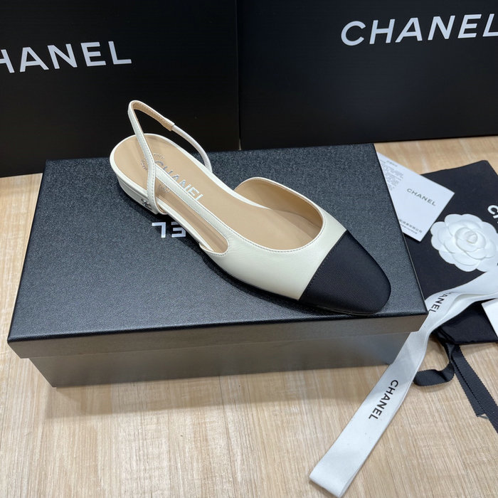 Chanel Pumps SDH121921