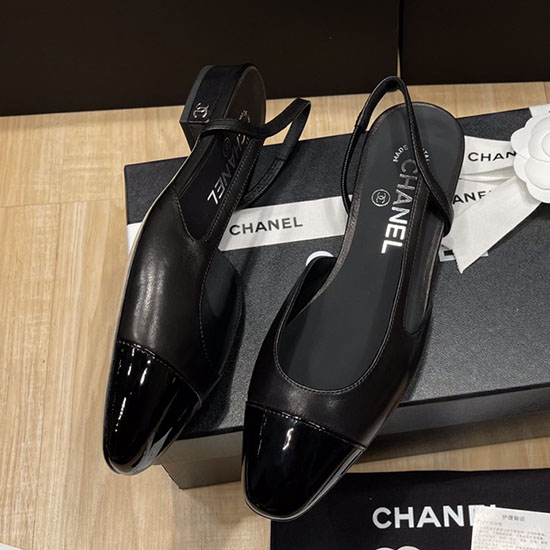 Chanel Pumps SDH121923