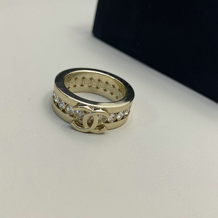 Chanel Ring YFCR1202