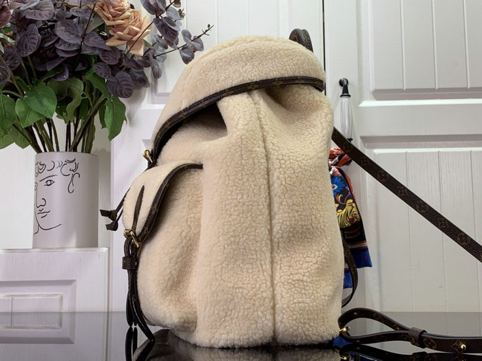 Louis Vuitton Backpack M23384