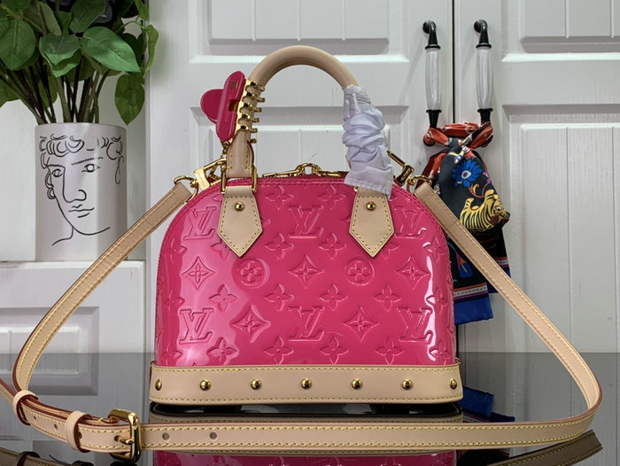 Louis Vuitton Alma BB Neon Pink M90611