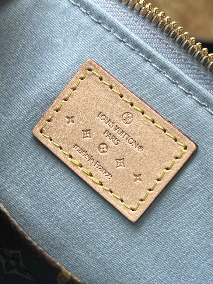 Louis Vuitton Alma BB Sky M90611