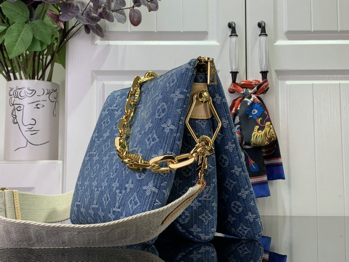 Louis Vuitton Coussin PM M24564