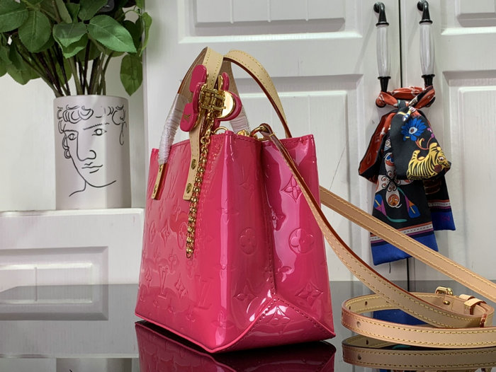 Louis Vuitton Reade PM Neon Pink M24028