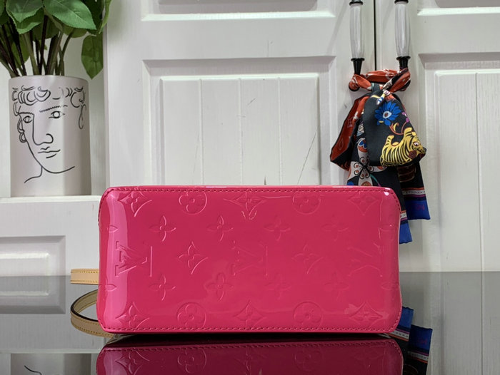 Louis Vuitton Reade PM Neon Pink M24028