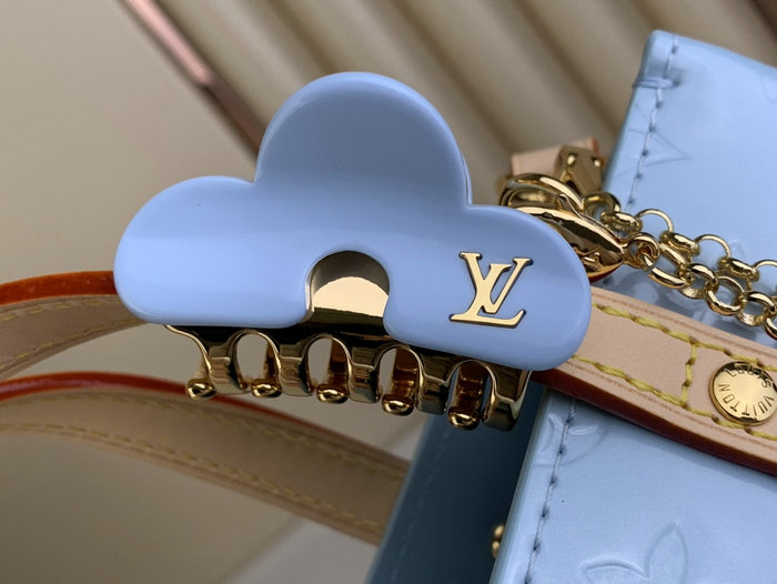 Louis Vuitton Reade PM Sky M24028