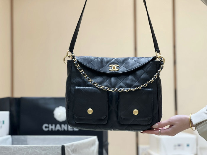 Chanel Large Hobo Bag Black AS4668