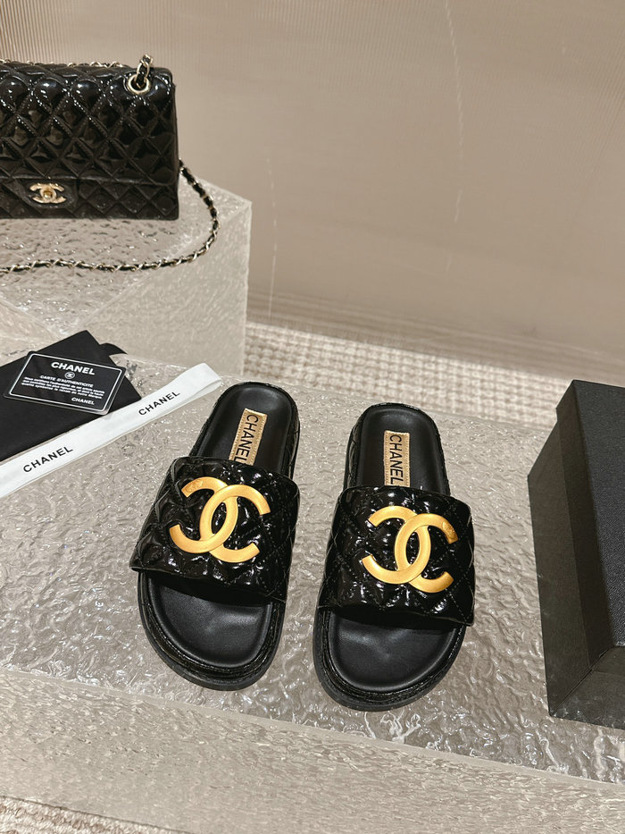 Chanel Slides AQCS031805