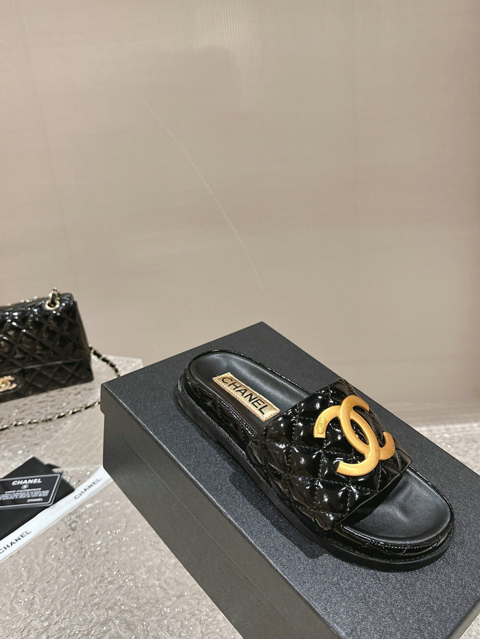 Chanel Slides AQCS031805