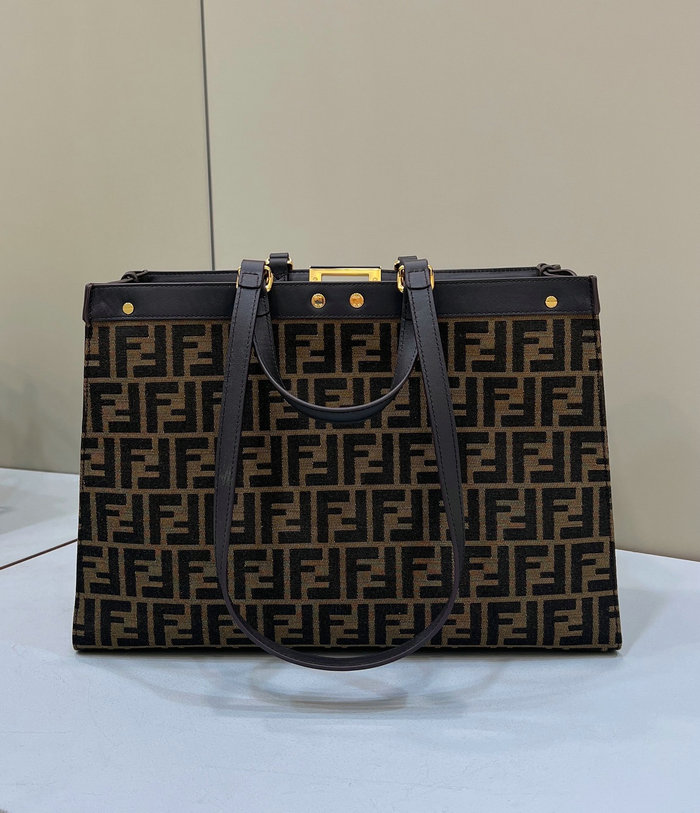 Fendi Peekaboo X-tote Bag F8265E