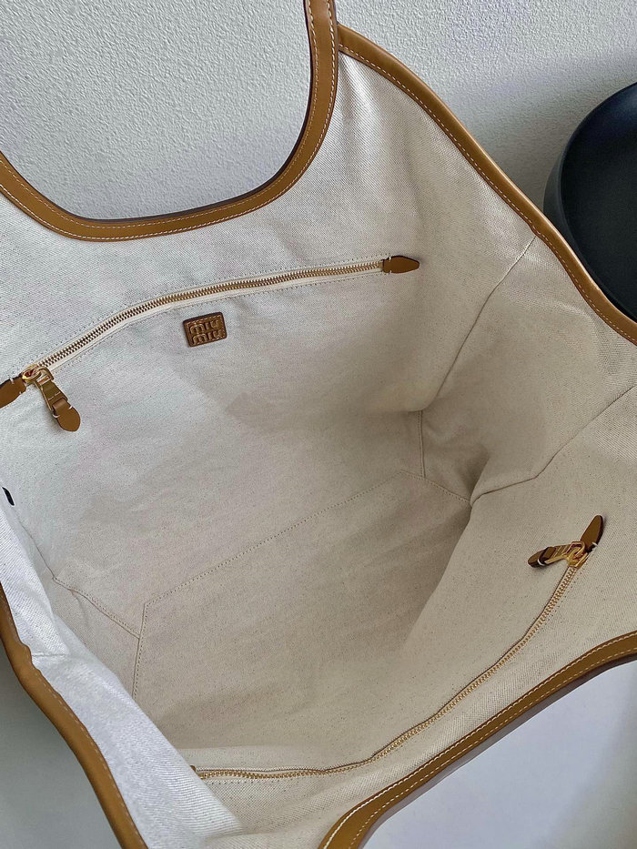 Large Miu Miu Tote Camel FL0120