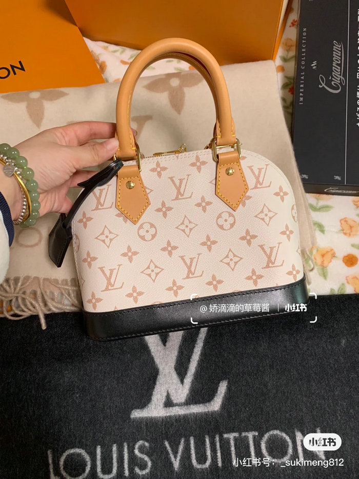 Louis Vuitton Alma BB M46922