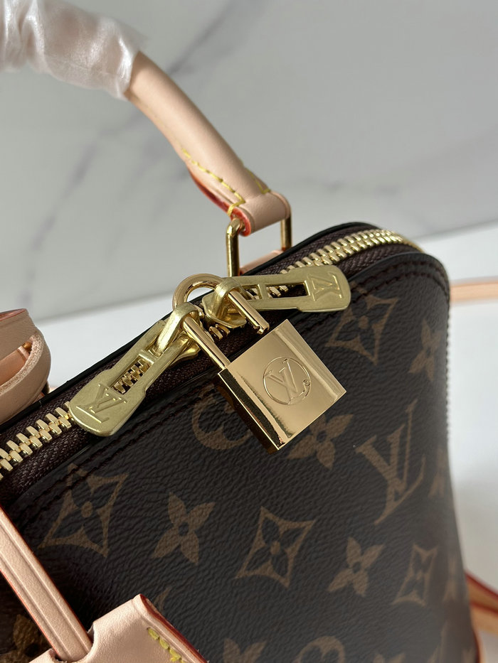 Louis Vuitton Alma Backpack M47132