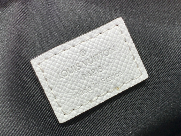 Louis Vuitton Alpha Messenger White M31016