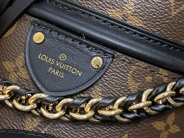 Louis Vuitton Canoe M83480