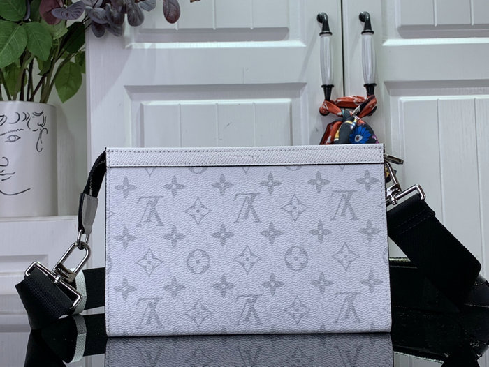 Louis Vuitton Gaston Wearable Wallet White M83099