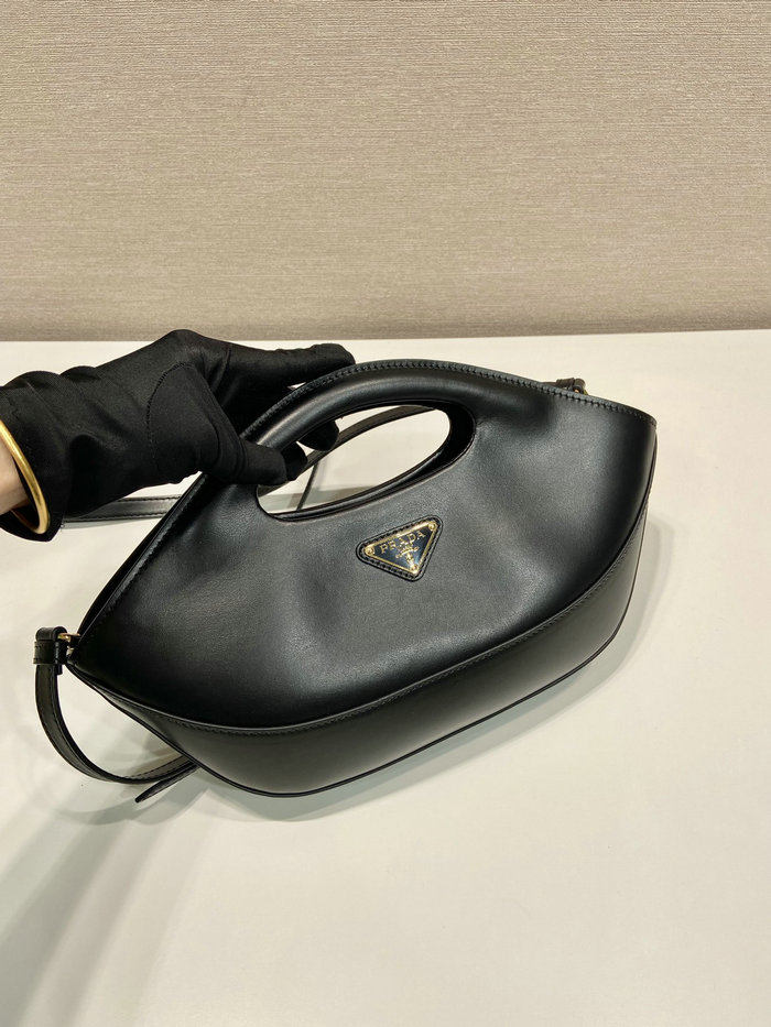 Prada Medium leather handbag Black 1BA421