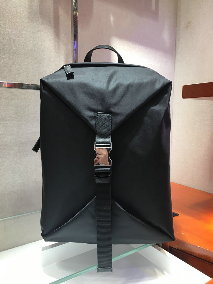 Prada Re-Nylon and Saffiano leather backpack 2VZ028